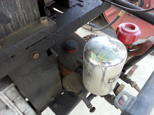 ขายอุปกรกรณ์การเกษตร เครื่องฉีดยา มีรีโมต นำเข้าจาก เครื่อง yanmar ญี่ปุ่นดังรูป