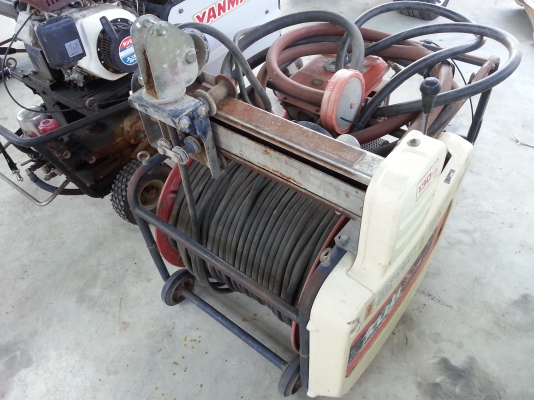 ขายอุปกรกรณ์การเกษตร เครื่องฉีดยา นำเข้าจาก ญี่ปุ่นดังรูป เครื่องkobota ขายอุปกรกรณ์การเกษตร เครื่องฉีดยา นำเข้าจาก ญี่ปุ่นดังรูป เครื่องkobota