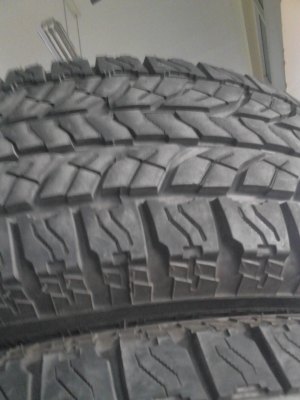 265/70R16 YOKOHAMA GEOLANDER A/T-S ยางยังใหม่ ใช้งานน้อย   ติดต่อ.081-427-3941
