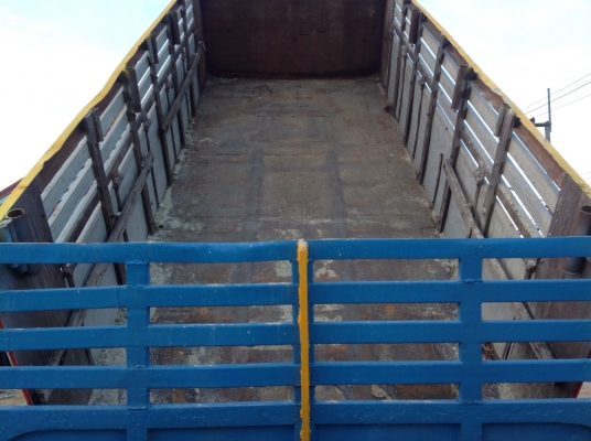 ขายสิบล้อดั้ม เฉินหลง 2 เพลา