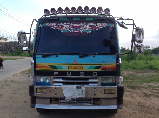 ขายสิบล้อดั้ม เฉินหลง 2 เพลา