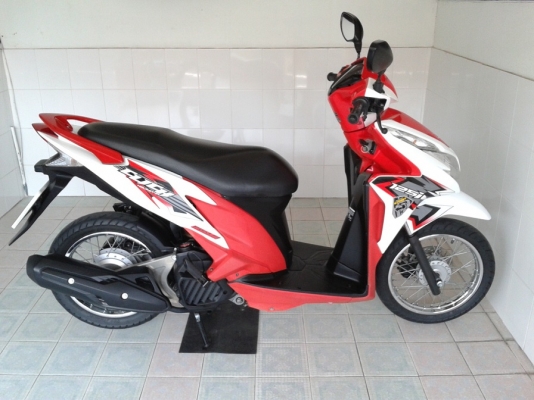 Click 125i รถบ้าน สภาพเดิม ปี56 (ฟรีหมวก+เสื้อ)