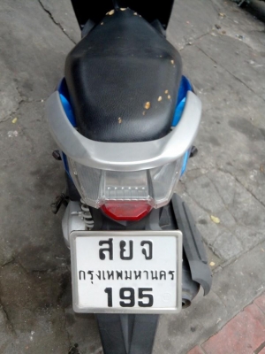 ขาย Honda Click 110 i ปี 52 สภาพเครื่องดีเดิมๆ แต่งภายนอก ** คันนี้ 17,500 บาท **