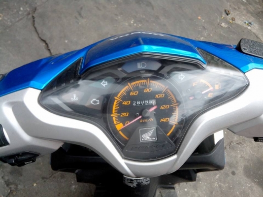 ขาย Honda Click 110 i ปี 52 สภาพเครื่องดีเดิมๆ แต่งภายนอก ** คันนี้ 17,500 บาท **