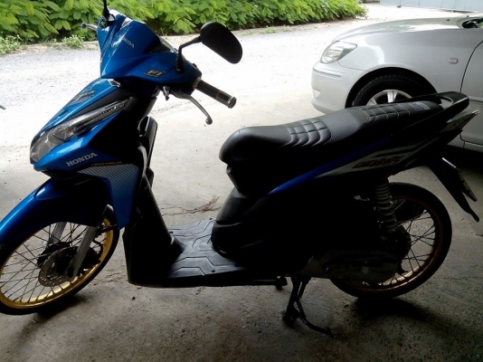 ขาย Honda Click 110 i ปี 52 สภาพเครื่องดีเดิมๆ แต่งภายนอก ** คันนี้ 17,500 บาท **