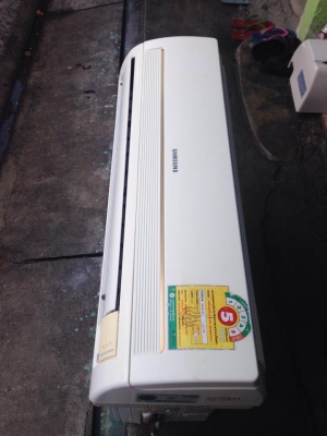 **** ขายแอร์ SAMSUNG 9000 BTU สภาพสวย **** **** ขายแอร์ SAMSUNG 9000 BTU สภาพสวย ****