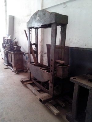 แท่นไฮโดรลิค อัดลูกปืน