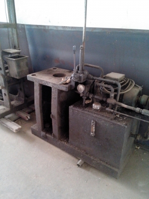 แท่นไฮโดรลิค อัดลูกปืน