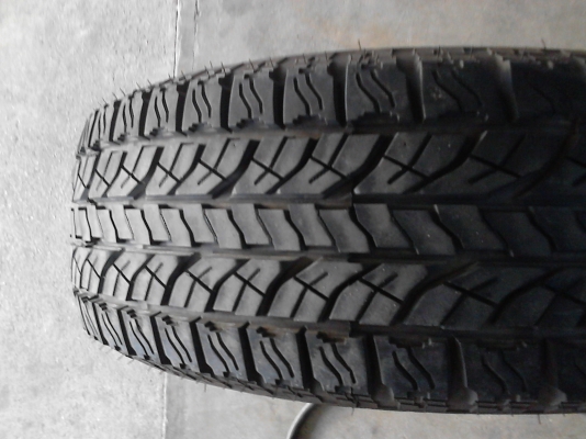 ใหม่ๆ ปี2013 YOKOHAMA GEOLANDER A/T-S 265/70R16  ชุด  4 เส้น โทร.081-427-3941