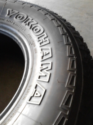 ใหม่ๆ ปี2013 YOKOHAMA GEOLANDER A/T-S 265/70R16  ชุด  4 เส้น โทร.081-427-3941