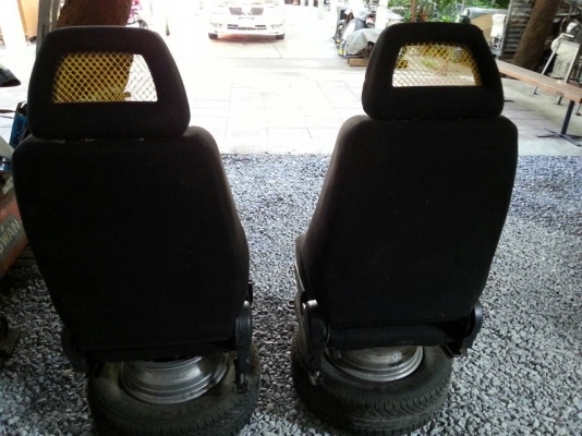 ขายเบาะ recaroหัวตาข่ายเหลือง สภาพสวยมาก