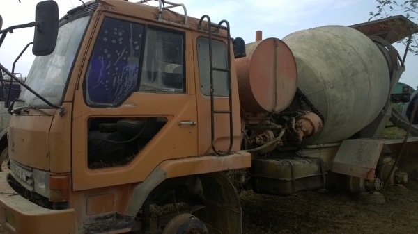 10ล้อโม่ปูนFN527M-TF แท้ รถสวย(ช่วงรถดั้ม)...ไม่มีสนิม แค่ไม่มีทะเบียนและล้อ(มีสัญญาซื้อ-ขายถูกต้องตามกฎหมาย) 10ล้อโม่ปูนFN527M-TF แท้ รถสวย(ช่วงรถดั้ม)...ไม่มีสนิม แค่ไม่มีทะเบียนและล้อ(มีสัญญาซื้อ-ขายถูกต้องตามกฎหมาย)