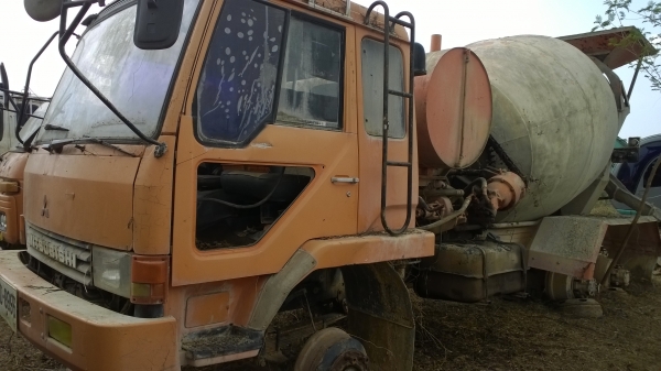 10ล้อโม่ปูนFN527M-TF แท้ รถสวย(ช่วงรถดั้ม)...ไม่มีสนิม แค่ไม่มีทะเบียนและล้อ(มีสัญญาซื้อ-ขายถูกต้องตามกฎหมาย) 10ล้อโม่ปูนFN527M-TF แท้ รถสวย(ช่วงรถดั้ม)...ไม่มีสนิม แค่ไม่มีทะเบียนและล้อ(มีสัญญาซื้อ-ขายถูกต้องตามกฎหมาย)