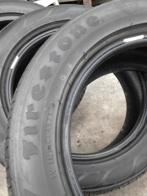 FIRE STONE TZ 700  195/55R15  มี 2 เส้น  TEL.081-427-3941