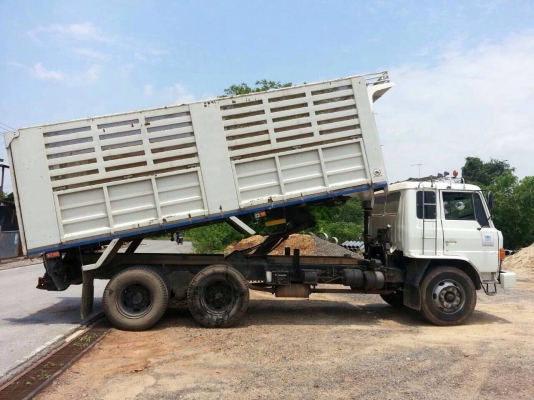 ขายรถบรรทุกสิบล้อดัพม์ HINO F17 1 เพลา เครื่อง EH700 กระบะดัมพ์ ทะเบียนพร้อม