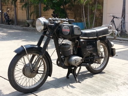 วุฒินนบุรี// ขาย MZ125 ถังเหลื่ยมรถสวยเดิมเครื่องดีพร้อมใช้ทะเบียนแท้