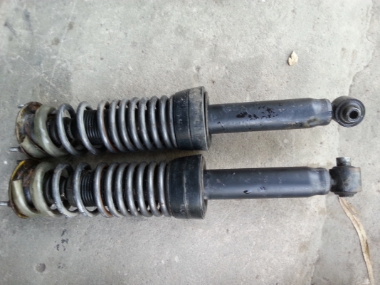 ขายโชคหลัง bmw e28