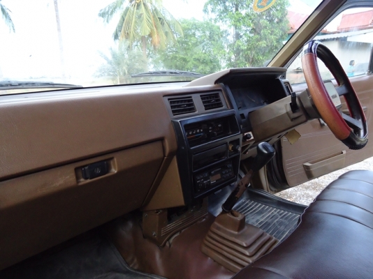 กระบะ บิ๊ก เอ็ม ใช้น้อย ไมล์ 80,000 มือเดียวป้ายแดง