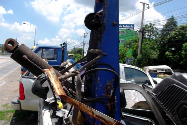 ขายด่วนเครนUNIท้องแบน3ตัน1ปอก2ชักสภาพสวยอุปกรณ์ครบ