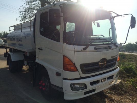 HINO MEGA FC 150 hp รถถังน้ำ