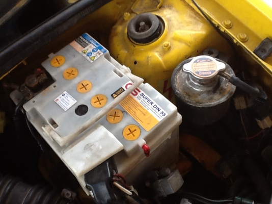 ขายโอเปิ้นเครือ่งโตโยต้า.  . เครื่อง1300.  เกียร์ออโต้วิทยุ   แอ.   เอกสารชุดโอนรถใช้งานทุกวันครับ