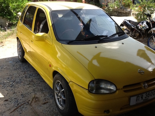 ขายโอเปิ้นเครือ่งโตโยต้า.  . เครื่อง1300.  เกียร์ออโต้วิทยุ   แอ.   เอกสารชุดโอนรถใช้งานทุกวันครับ