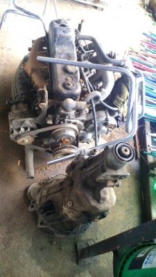 เครื่องและเกียร์ รถตู้อีซูสุ บัดดี้ สภาพพร้อมใช้งานดีปกติ พร้อมเอกสารใบคุมเครื่อง