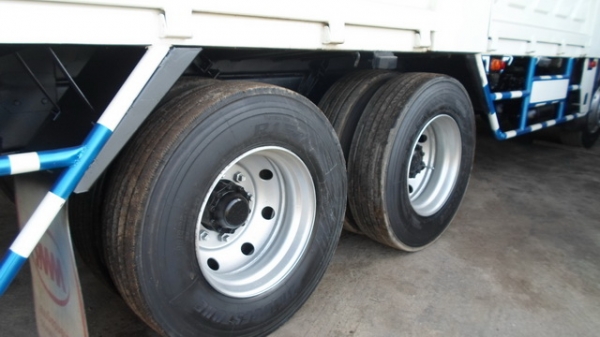 ขายรถบรรทุก DECA-230 มือเดียวออกห้าง