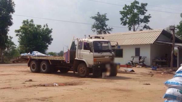 ขายรถบรรทุกสิบล้อเทเลอร์ HINO KT725 เครื่อง EH700 168 แรง 2 เพลา มีสโลด์ ขึ้น 200 ได้ ทะเบียนพร้อม