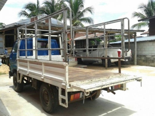 ขายTOYOTA 4ล้อ BU61เครื่อง90แรง พร้อมคอกเหล็ก แชชซีสวย เครื่องดี เอกสารพร้อมโอน