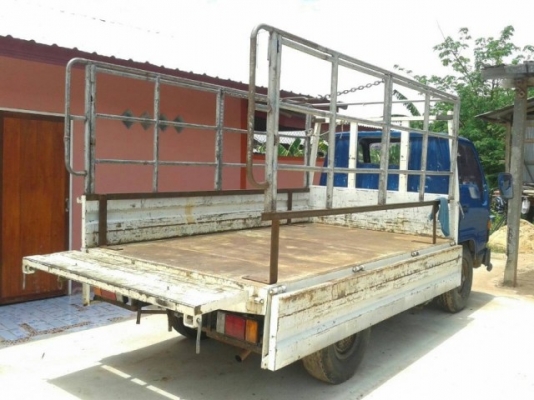 ขายTOYOTA 4ล้อ BU61เครื่อง90แรง พร้อมคอกเหล็ก แชชซีสวย เครื่องดี เอกสารพร้อมโอน