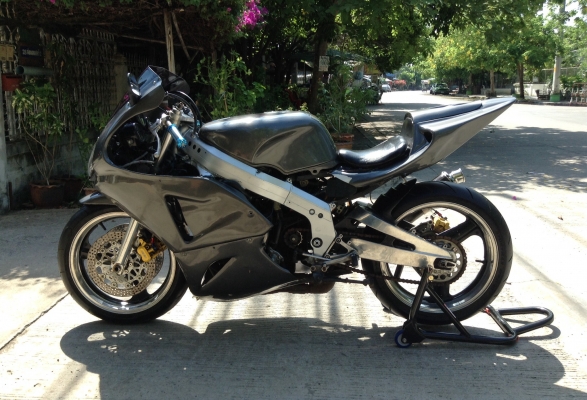 ของถูกและมากันอีกแล้วครับ Honda CBR400 ทะเบียนโอน