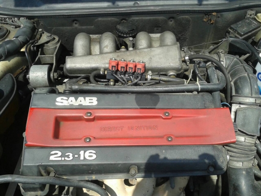 SAAB  2.3.....16v สภาพพร้อมใช้.....น้ำมัน+แก๊สหัวฉีด ขายด่วน..68,000