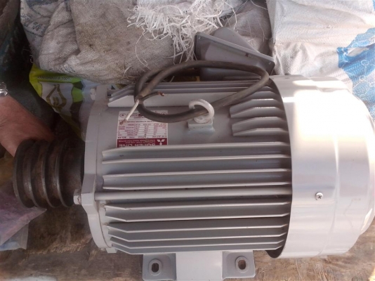 ขายมอเตอร์ 5 HP  2 สาย สภาพสวยครับ