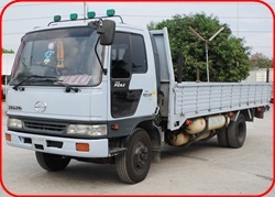 HINO FC4J