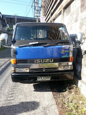 ขายด่วน*รถบรรทุก 4 ล้อ Isuzu