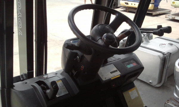 รถฟอร์คลิฟต์ไฟฟ้า 1.5 ตัน TOYOTA GENEO-B 15