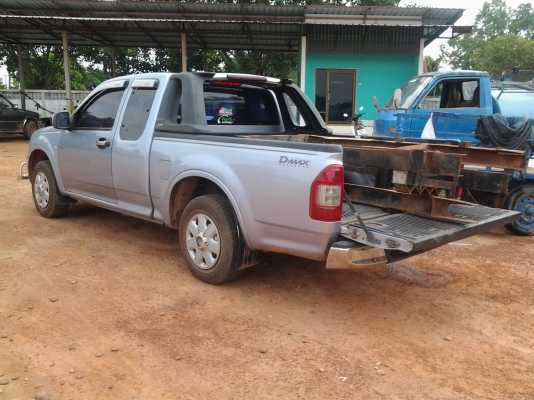 ISUZU DMAX 2.5SX ปี48 คอมอนเรล วิ่งน้อย140000 โล ขายตัดพ่อค้าไปทำกำไรได้ครับ