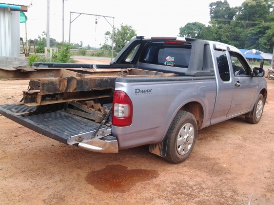 ISUZU DMAX 2.5SX ปี48 คอมอนเรล วิ่งน้อย140000 โล ขายตัดพ่อค้าไปทำกำไรได้ครับ