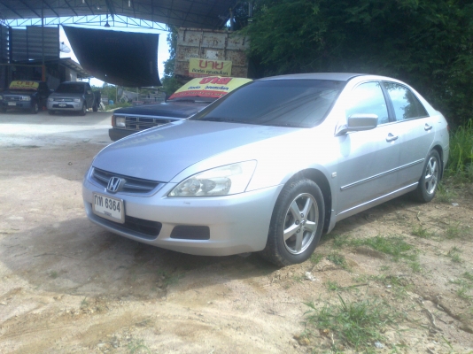 ฮอนด้า แอคคอร์ด 2.4