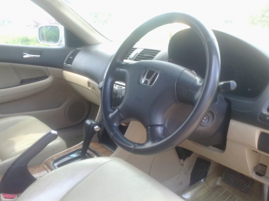 ฮอนด้า แอคคอร์ด 2.4 ฮอนด้า แอคคอร์ด 2.4
