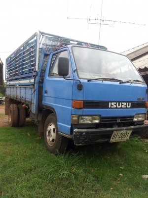 <<250,000>> NKR 100 แรง ยาว 4.3 m ยกหัวได้ พร้อมใช้งาน