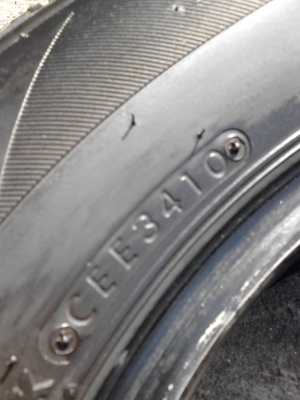 195/65R14 BRIDGESTONE TURANZA มี 1 เส้น TEL.081-427-3941