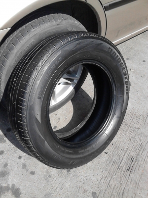 195/65R14 BRIDGESTONE TURANZA มี 1 เส้น TEL.081-427-3941