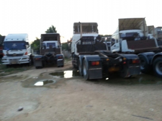 รถอีซูซุ 10 ล้อ หัวลาก  360 แรงม้า. ปี 52  ,  ( มีขาย  7 คัน. )    สนใจติดต่อ 081 - 6079515