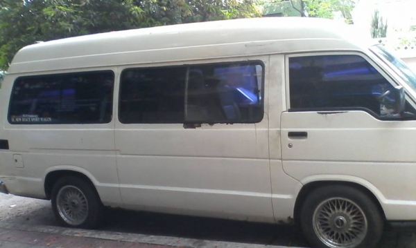 ขายรถตู้