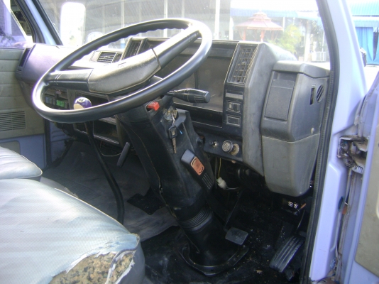 ขายรถ6ล้อ เครื่อง110แรงสภาพพร้อมใช้งานครับ NKR58E