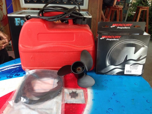 ขายเครื่องเรือเมอร์คิวรี่ 5 แรง # สดๆ -ตัวเล็ก-แจ๋ว สภาพนางฟ้าอีกตัว