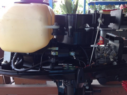 ขายเครื่องเรือเมอร์คิวรี่ 5 แรง # สดๆ -ตัวเล็ก-แจ๋ว สภาพนางฟ้าอีกตัว