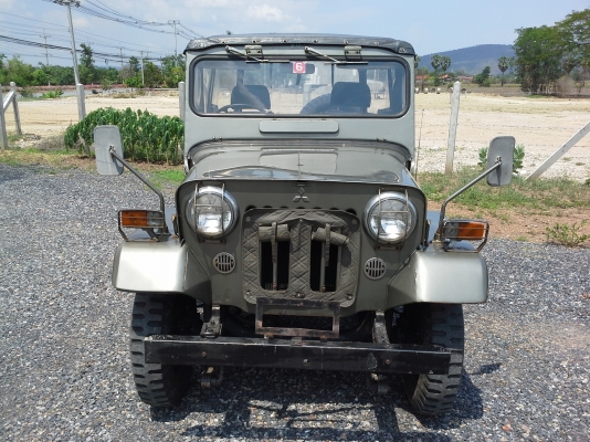 JEEP MITSUBISHI  MODEL J54 ผลิตปี 1975